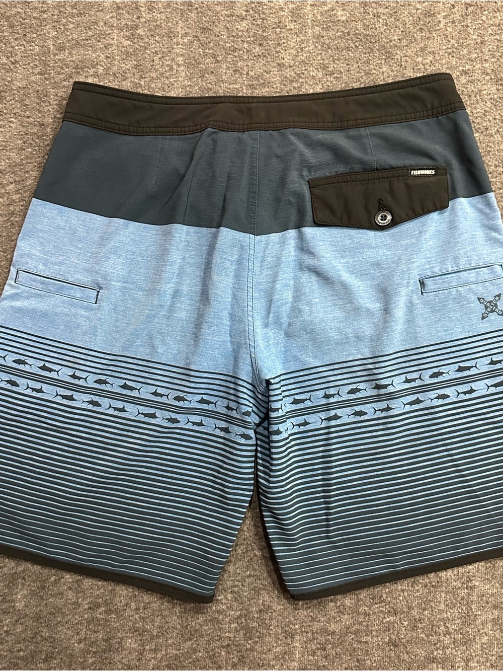 Fishworks Quad Stretch Board Shorts Men's Size 34 Blue Fishing Surf Swim Shorts - Picture 6 of 6